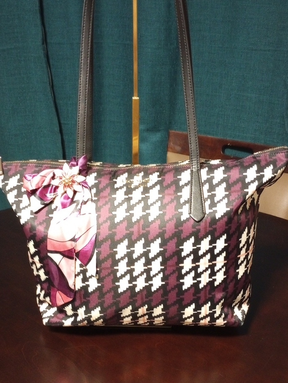 Kate Spade Kitt Tote w/Brooch and Scarf - Picture 9 of 16